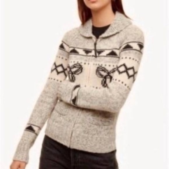 TNA Lambs Wool Knit Sweater - Picture 7 of 8